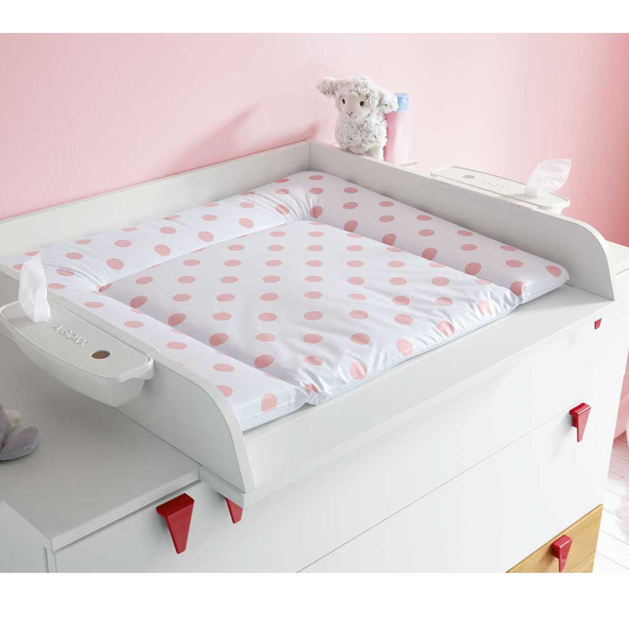 Wickelauflage in Wickelaufsatz der Kinderkommode.