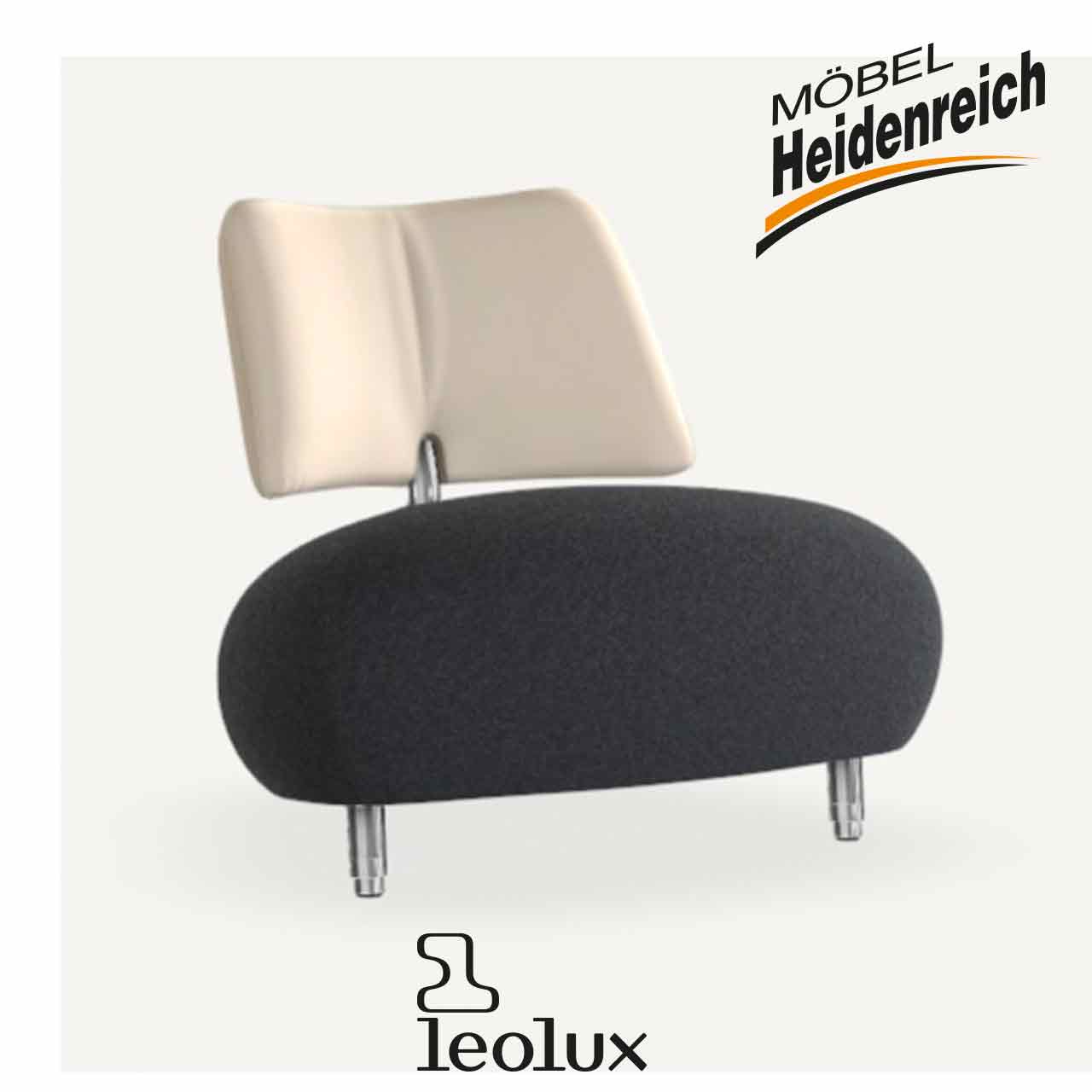Sessel mit rundem flauschigen Sitz in grau mit Lehne aus weißem Leder. Kleine Chromfüße.