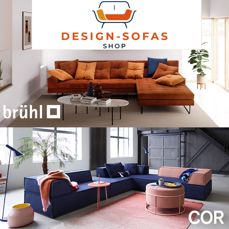 Zweigeteiltes Ambientebild. Rostbraunes Ecksofa mit brühl-Logo oben, blaues Ecksofa mit Logo COR unten.