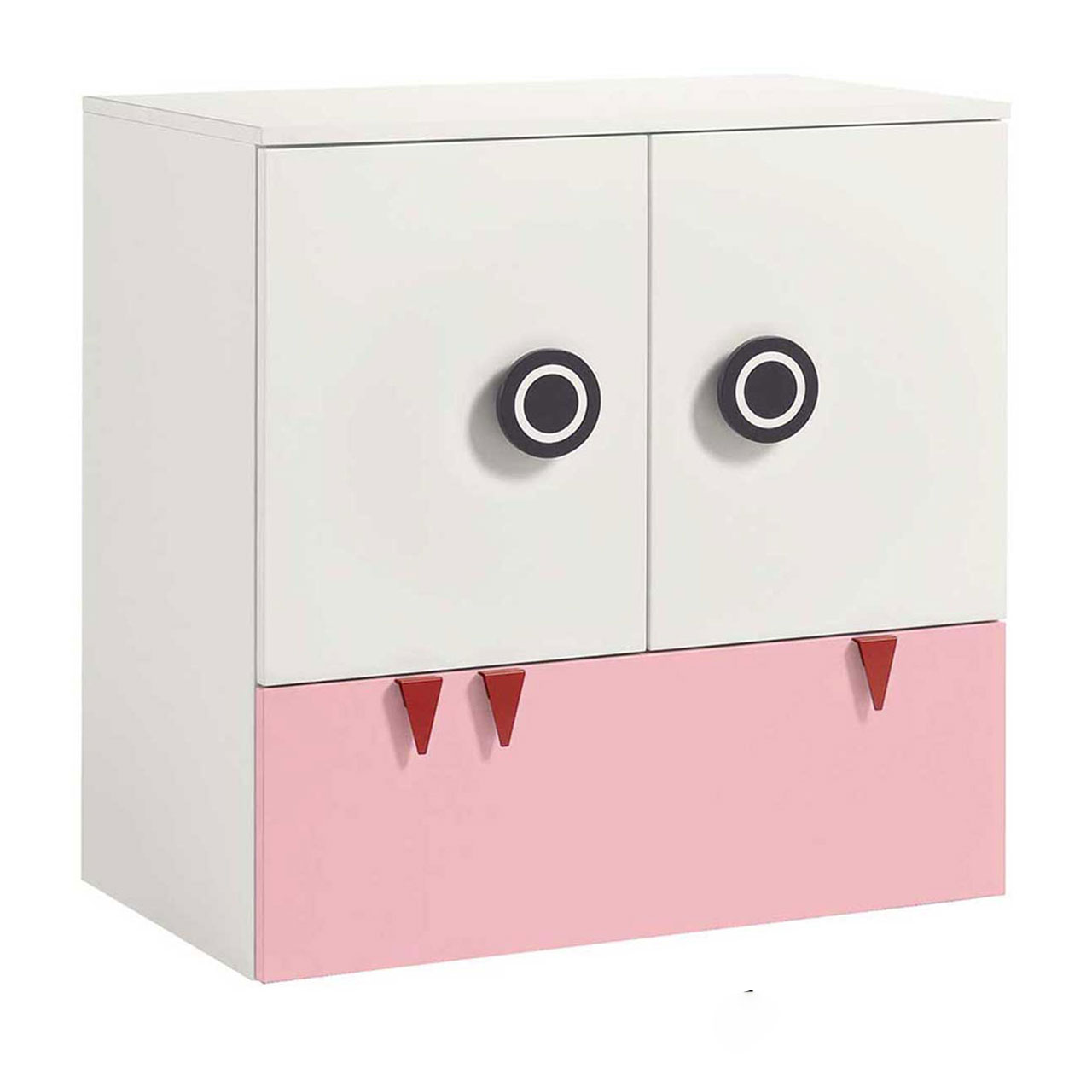 now! by hülsta - minimo Kommode Hellrosa 55904 Weiße Kinderkommode mit zwei Türen und einer Schublade mit rosa Front unten. An der Schublade sind drei rote Zähnchen als Griffe. Seitlich fotografiert.