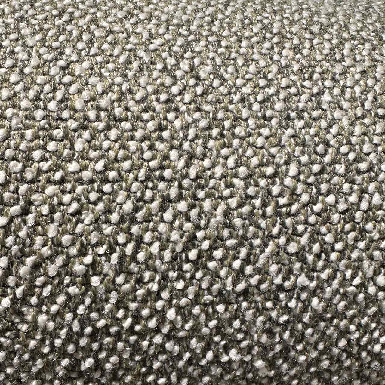 Detailaufnahme: Grob gewebter Stoff mit braunen und beigen Fäden.